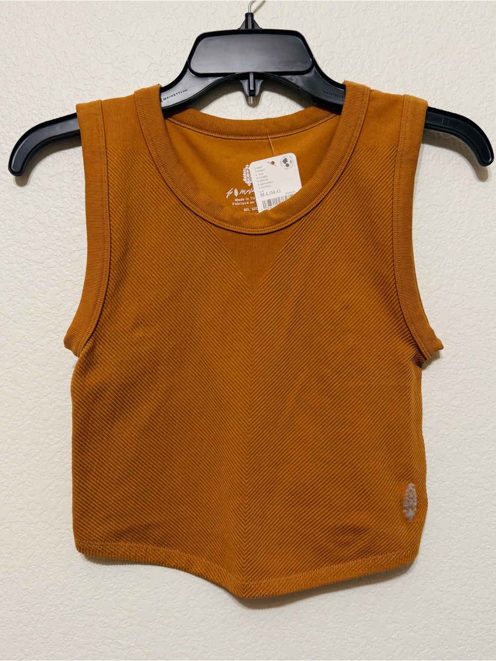 🦋 Free People| NWT FP Movement Ribbed Cropped Tank Top Camel M/L - Picture 3 of 7
